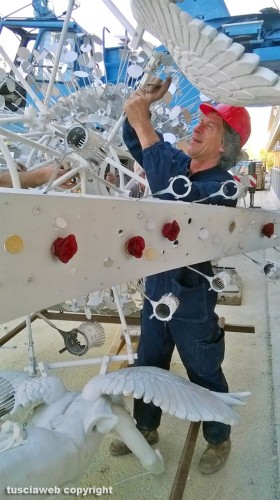 Fiore del Cielo a Expo, il montaggio