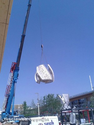 Fiore del Cielo a Expo, il montaggio