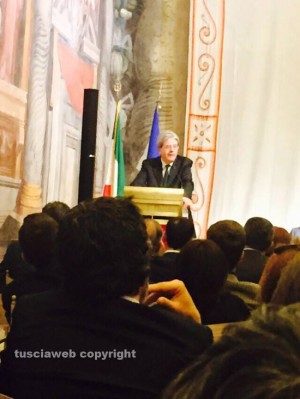 Il ministro Paolo Gentiloni