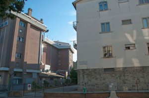 Viterbo - La canna fumaria rivolta verso le case 