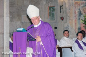 Viterbo - I funerali di monsignor Francesco Zarletti - Il vescovo Lino Fumagalli