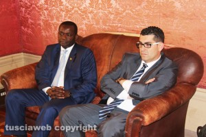 Viterbo -  Il ministro del commercio del Senegal, Alioune Sarr con l'assessore Barelli