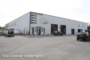 Viterbo - Il centro servizi per auto Fiorillo