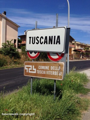 Tuscania - La segnaletica e il decoro
