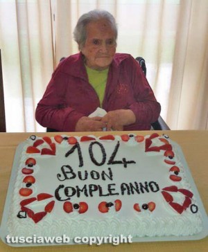 Angela Bernabei festeggia 104 anni
