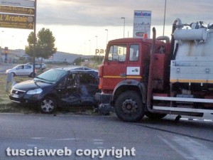 Viterbo - Incidente al Poggino
