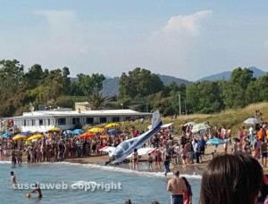 L'ultraleggero sulla spiaggia di Santa Severa
