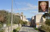 Montecalvello e nel riquadro i padre Dino