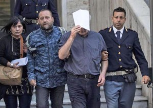 Baby prostitute - L'arresto di padre Dino