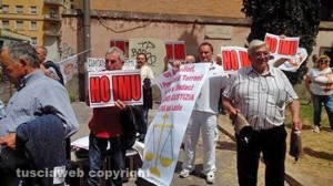 Imu agricola, il sit-in di fronte al Tar 