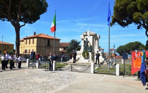 Tarquinia - Monumento ai caduti - Celebrazioni del 2 giugno