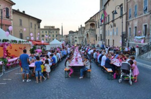 Tarquinia - La Cena in rosa