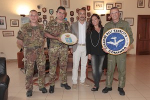 Viterbo - L'artista Irene Grandolfo dona le sue opere all'Aves