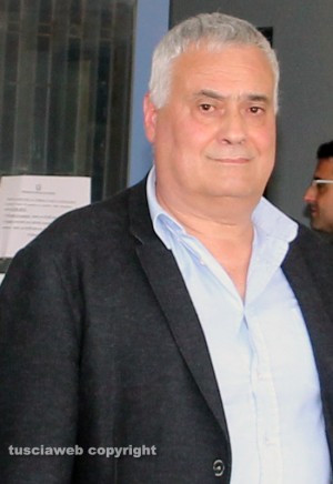 Inchiesta rifiuti - Fulvio Santini (Viterbo Ambiente) all'uscita dal tribunale