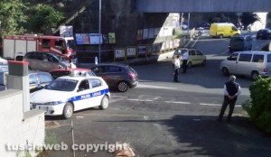 Viterbo - Intervento dei vigili del fuoco al sottopassaggio tra via Capocci e via della Ferrovia