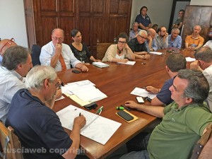 Viterbo - Rifiuti - La terza commissione