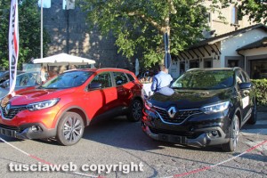 Viterbo - La presentazione davanti a pratogiardino "Lucio Battisti" della nuova Renault Kadjar