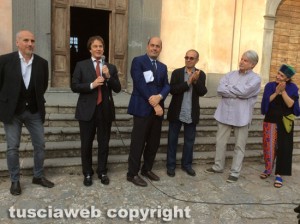 Nicola Zingaretti e Giuseppe Tornatore a Civita di Bagnoregio col sindaco Francesco Bigiotti