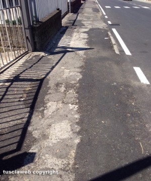 Tuscania - Le condizioni di strade e marciapiedi