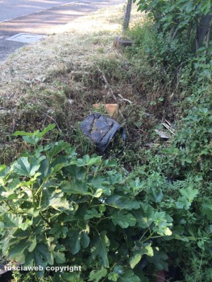 Viterbo - Rifiuti nei pressi di strada Capretta