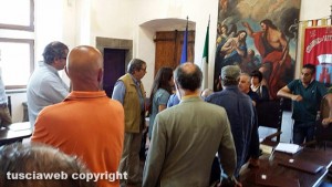 Vitorchiano - Il flash mob del Comitato no cava Campitella in comune