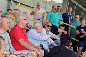 Sport - Il sindaco Leonardo Michelini e il consigliere Sergio Insogna incontrano i tifosi della Viterbese