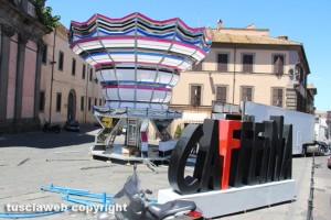 Viterbo - Caffeina 2015 - Calcinculo a piazza Fontana Grande