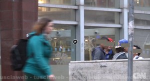 Baby prostituti alla stazione Termini - Una immagine del video della Cnn