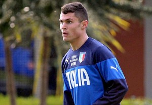 Federico Viviani con la maglia della nazionale