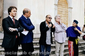 Intellettuali e politici per salvare Civita- Nicola Zingaretti e Giuseppe Tornatore a Civita di Bagnoregio col sindaco Francesco Bigiotti