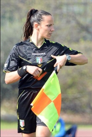 L'assistente arbitrale internazionale Veronica Vettorel