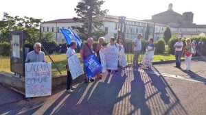 Viterbo - Santa Maria in Gradi - Il comitato Non ce la beviamo
