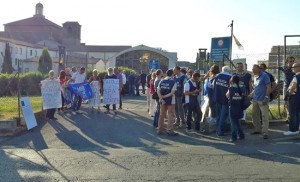 Viterbo - Santa Maria in Gradi - Il comitato Non ce la beviamo