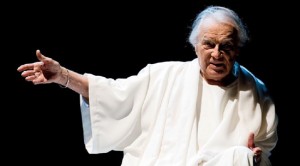 Giorgio Albertazzi in Memorie di Adriano