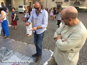 Syriaza - La manifestazione a piazza del Comune