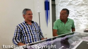 Macchina di Santa Rosa - Al lavoro per creare la fiaccola che verrà benedetta dal papa