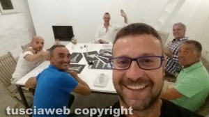 Macchina di Santa Rosa - Al lavoro per creare la fiaccola che verrà benedetta dal papa