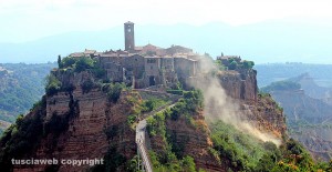 Una frana a Civita di Bagnoregio