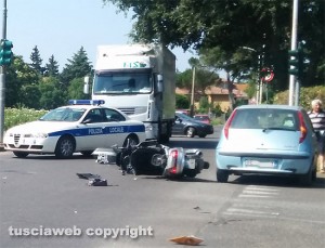Vetralla - L'incidente in via Sant’Angelo intersezione via Campogiordano