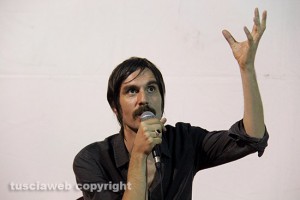 Francesco Bianconi dei Baustelle a Caffeina 2015