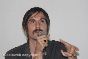 Francesco Bianconi dei Baustelle a Caffeina 2015