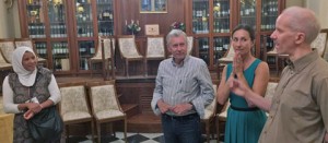 Caffeina - Incontro con la città dei 32 cittadini siriani