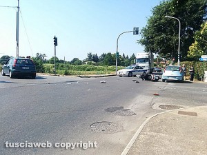 Vetralla - L'incidente in via Sant’Angelo intersezione via Campogiordano