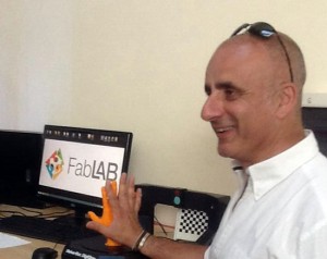 L'assessore Vannini al FabLab