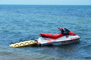 Tarquinia - Una delle moto d'acqua in dotazione ai vigili del fuoco