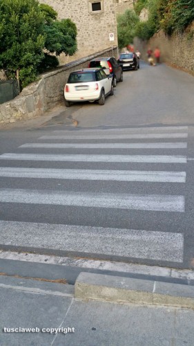 Viterbo - Via Faul all'incrocio con via El Alamein