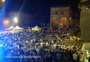 Santa Rosa - L'ultima delle serate delle cene in piazza 