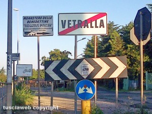 Cartello di accesso a Vetralla
