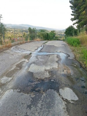 Villa San Giovanni in Tuscia - Le perdite dell'acquedotto comunale