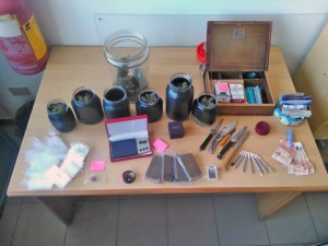 Il materiale sequestrato dai carabinieri 